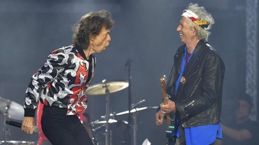 Sembuh Sakit Katup Jantung, Mick Jagger Siap Lanjutkan Tur