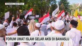 VIDEO: Forum Umat Islam Gelar Aksi di Bawaslu