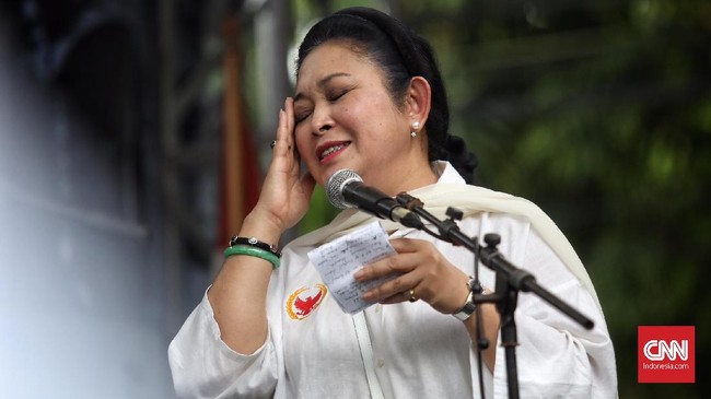Titiek Soeharto Speechless Nonton Pidato Membara Prabowo di PBB Titiek Soeharto rela begadang sampai tengah malam untuk nobar pidato Prabowo di PBB. Ia nyaris tak bisa bercakap-cakap menyaksikan pidato nan menggebu-gebu itu.