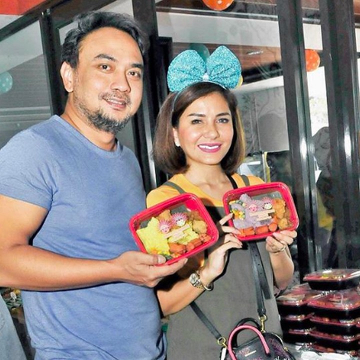 Di bulan Desember nanti, Meisya dan Bebi genap 15 tahun mengarungi bahtera rumah tangga bersama Bebi. (Foto: Instagram/ @meisya_siregar)