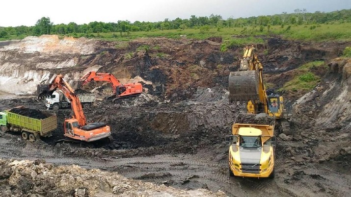 Ada 'Hantu' Baru di Pasar Global, Harga Batu Bara Gemetar