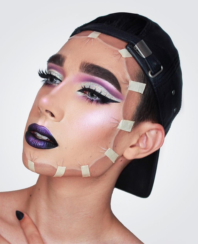 Terlibat perseteruan dengan Tati Westbrook, berikut 5 gaya make-up unik hasil karya dari James Charles.