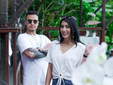Keindahan Jelajah Cinta di Pulau Dewata