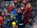 FOTO: Pabrik Runtuh di Shanghai Renggut 10 Nyawa