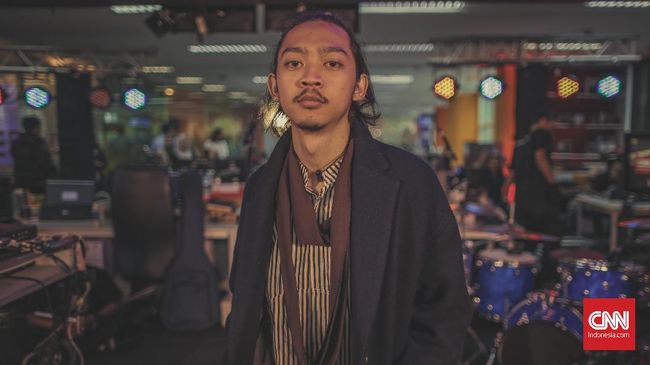 Pamungkas menegaskan prinsipnya bahwa dirinya tidak akan berubah untuk siapa pun meski ia menuai banyak hujatan.