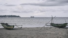 Pencarian KM Panji Saputra Lewat Jalur Laut dan Udara