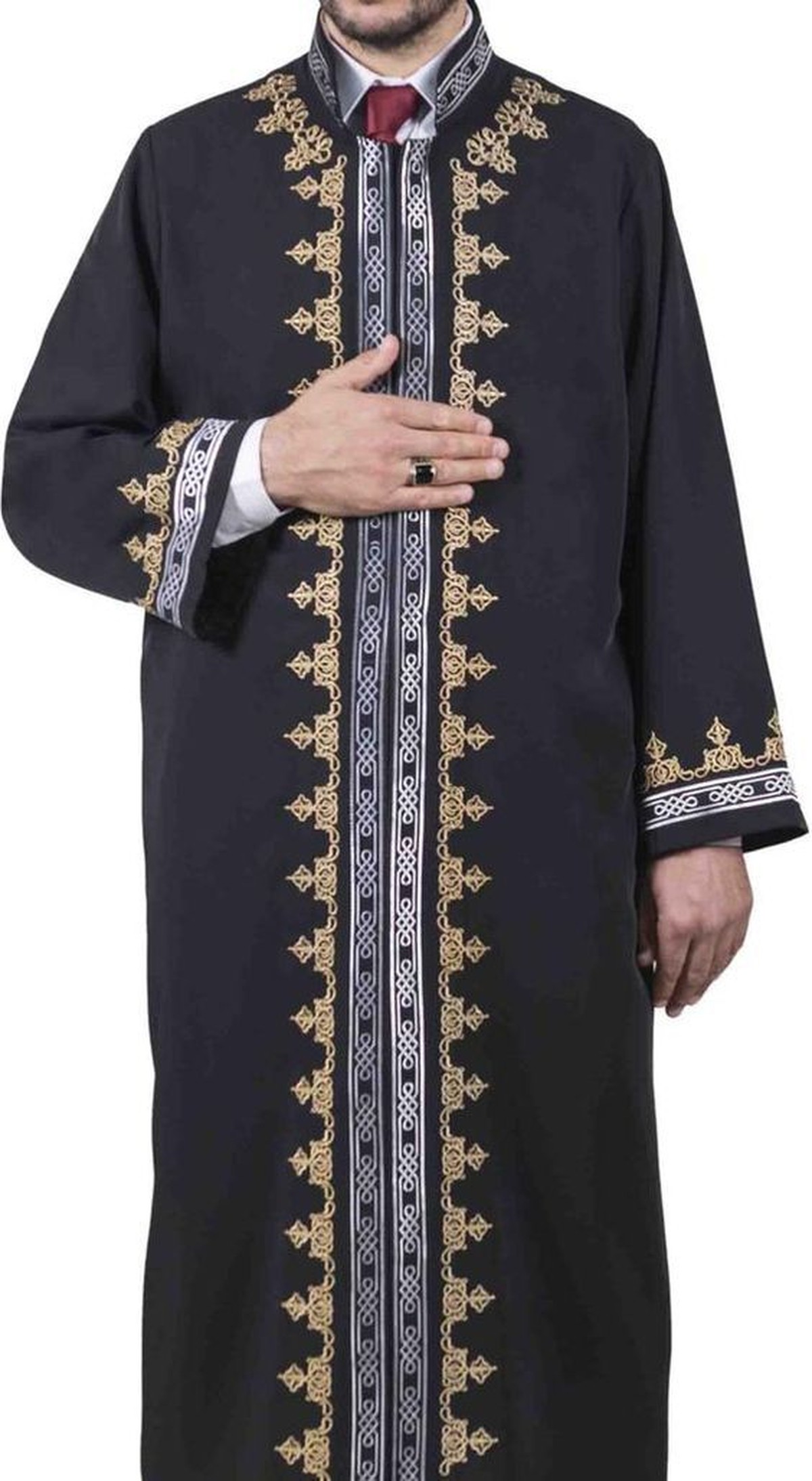 Di Indonesia&comma; baju muslim pria dikenal dengan baju Koko namun&comma; di belahan dunia lain menyebutnya berbeda&period; Berikut&comma; 5 nama lain pakaian muslim pria di dunia&period;