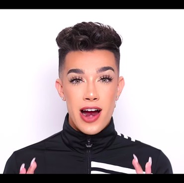 James Charles Klarifikasi Kesalahan Informasi dalam Video Tati