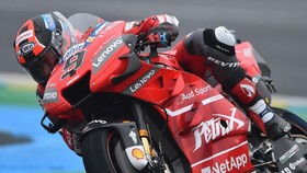 FP3 MotoGP Italia: Petrucci Tercepat, Rossi Terpuruk