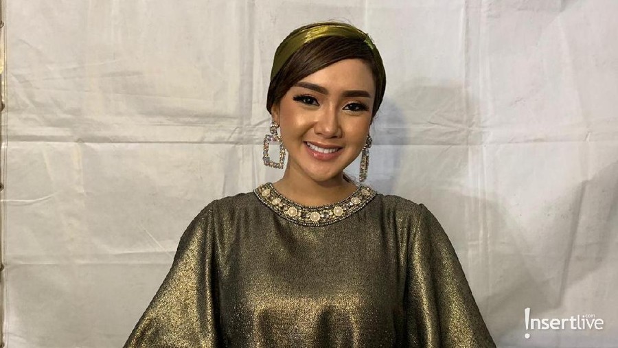 Para pedangdut ini memiliki kekayaan yang melimpah sehingga menjadi beberapa penyanyi paling tajir di Indonesia.
