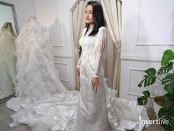 Wow... Panjang Gaun Pengantin Siti Badriah  Hampir 2 Meter