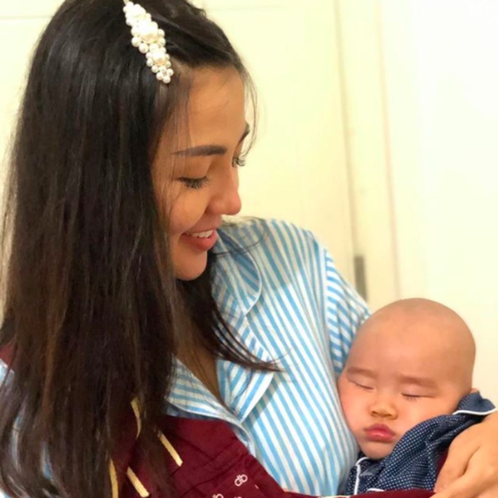 <p>Boneka endut menjadi panggilan kesayangan Bella untuk Danillo. (Foto: Instagram @bellashofie_rigan)</p>