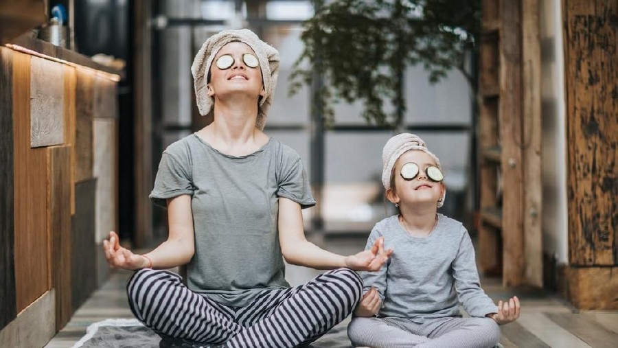 4 Tips Olahraga Saat Puasa Biar Bunda Enggak Mudah Lemas