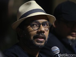 Ditantang Beberkan Lokasi Nurhadi, Haris Azhar: KPK Cuma Lempar Bola Panas