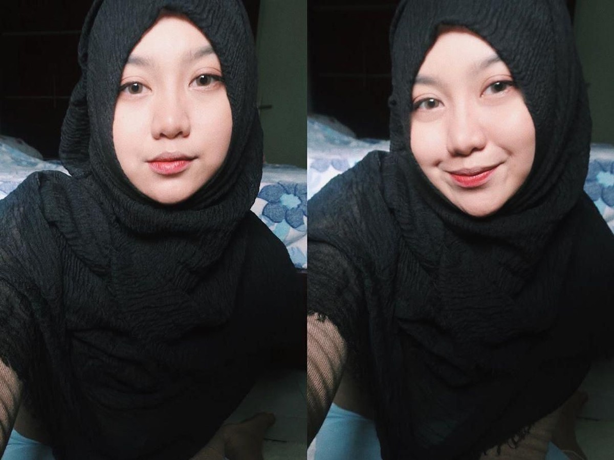 Penyanyi Ghea Indrawari baru-baru ini terlihat menggunakan hijab saat hadiri acara buka puasa bersama penggemar&period; Inilah potret cantik Ghea saat kenakan hijab&period;