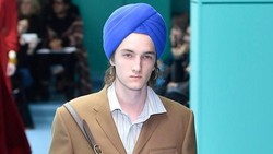 Sembarangan Rilis Koleksi Turban, Gucci Diprotes Komunitas Sikh