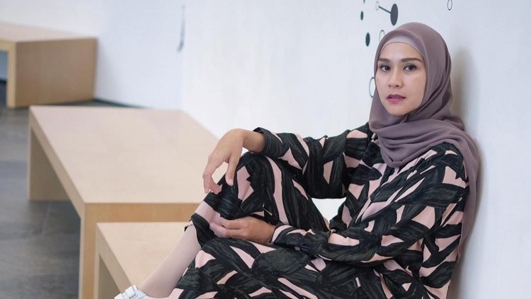 Gaya Bukber Ala Zaskia Adya Mecca Gaya Bukber Ala Zaskia Adya Mecca