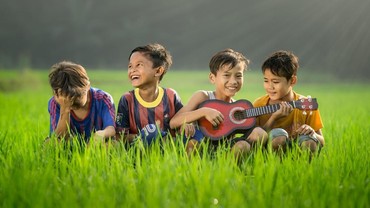 img-title Usia Berapa Sih Kalian Mulai Puasa?