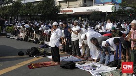 Gerindra Sarankan Pendukung Prabowo Berdoa di Masjid