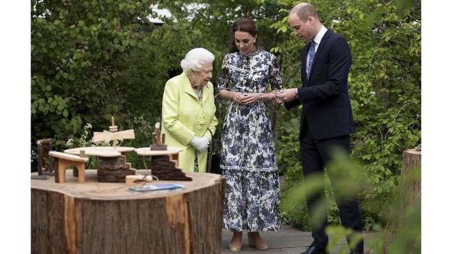 FOTO: Gaya Stylish Kate Middleton di Festival Bunga Chelsea