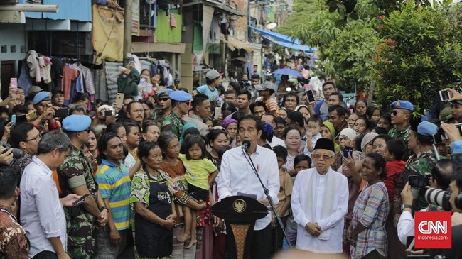 Jokowi mengaku ingin melanjutkan pembangunan Kampung Deret, seperti dia memulainya pada 2013 saat menjadi gubernur DKI Jakarta.