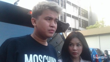 Baru Pacaran, Apa yang Bikin Billy Syahputra Mantap Nikahi Elvia?