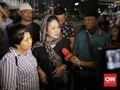 Ikut Aksi di Bawaslu, Titiek Soeharto Sebut Aparat Berlebihan