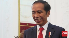 Jokowi Bantah Reshuffle Kabinet Bulan Ini