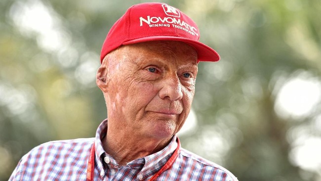Peraih tiga gelar juara dunia Formula 1, Niki Lauda, meninggal di usia 70 tahun pada Senin (20/5) waktu setempat.