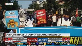 VIDEO: Aksi Massa di Depan Gedung Bawaslu Sempat Memanas