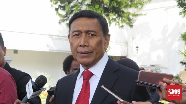 Menko Polhukam Wiranto mengaku belum mengetahui mengenai kabar dirinya bakal ditunjuk Jokowi sebagai Dewan Pertimbangan Presiden.