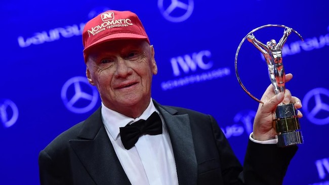 Ucapan duka datang dari mantan pebalap Formula 1, Jenson Button dan MotoGP Casey Stoner, setelah mengetahui kabar Niki Lauda meninggal dunia.
