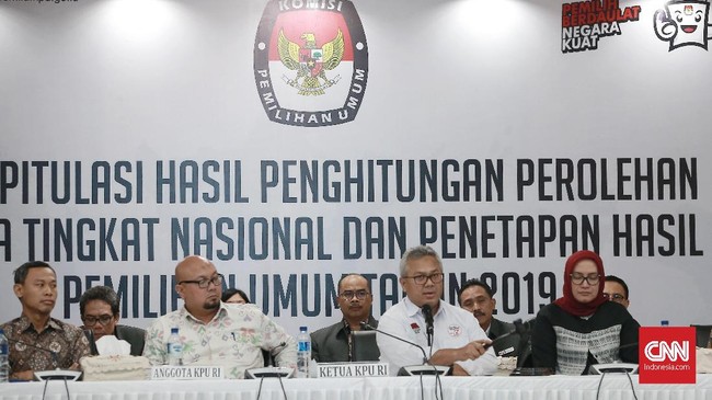Komisi Pemilihan Umum (KPU) menunjuk lima firma hukum untuk menghadapi segala gugatan sengketa Pemilu 2019 di Mahkamah Konstitusi (MK).