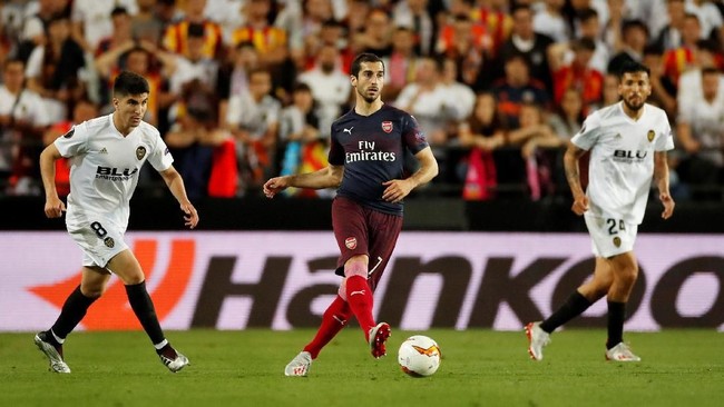Arsenal memastikan pemain andalannya Henrikh Mkhitaryan absen di final Liga Europa saat menghadapi Chelsea di Stadion Olympic Baku.