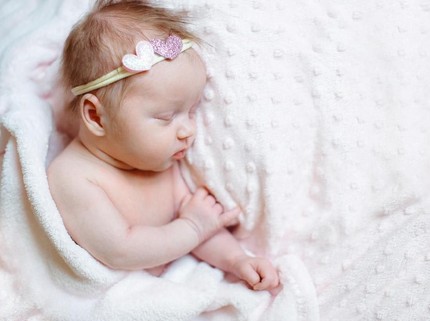 20 Nama Bayi Perempuan Islami Terinspirasi Alam