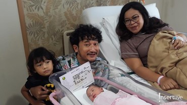img-title Lahiran Anak Ketiga, Isa Bajaj Tak Mau Lebaran di Rumah Sakit