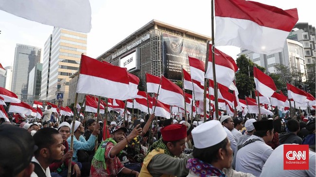 KAMMI menyebut demonstrasi besar akan terjadi bila wacana penundaan pemilu terus bergulir. Menurut KAMMI penundaan pemilu beri ruang bagi otoritarianisme.