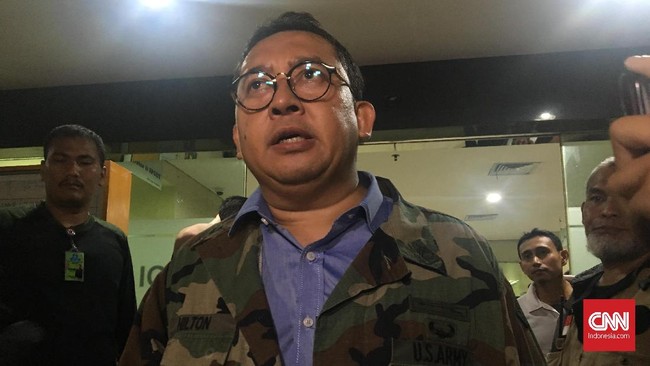 Wakil Ketua DPR RI Fadli Zon akan mengunjungi tersangka kasus makar Eggi Sudjana dan Lius Sungkarisma dengan alasan fungsi pengawasan DPR.