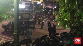 Korban Rusuh Berjatuhan, Dibawa ke Gedung Bawaslu