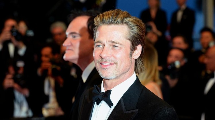 Usai bercerai dengan Angelina Jolie, Brad Pitt berbagi cerita jika dirinya ikut sebuah grup untuk memulihkan kondisi psikisnya.