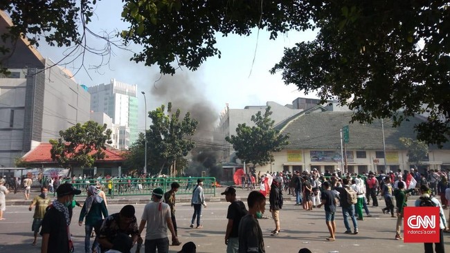 Kasus dugaan menghalangi kerja jurnalistik dan penganiayaan terhadap wartawan CNNIndonesia.com saat peliputan Aksi 22 Mei resmi diadukan ke Propam Polda Metro.