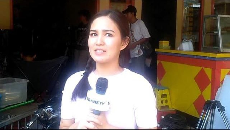 Masayu Clara Kangen THR Saat Mudik ke Kampung Halaman Cerita Masayu Clara soal ibadah puasa di bulan ramadan.