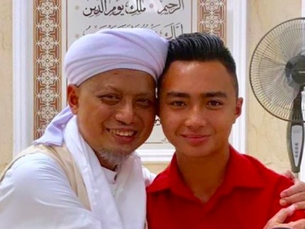 Doa Anak dan Istri Selepas Ustaz Arifin Ilham Meninggal Dunia