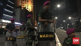 Rusuh di Slipi Memanas, Satu Batalion Marinir Disiagakan
