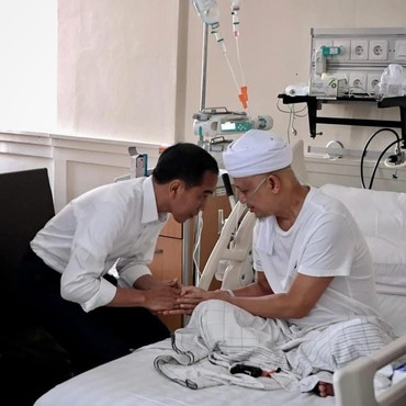 Ucapan Belasungkawa Jokowi Atas Meninggalnya Ustaz Arifin Ilham