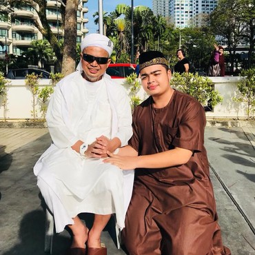 Anak Ustaz Arifin Ilham Merasa Sang Ayah Masih Ada