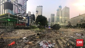Mulai Kondusif, Jalan Thamrin Dibuka Sebagian