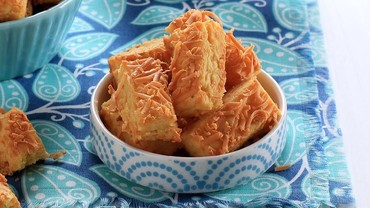 img-title Resep Kastengel Cornflake yang Bisa Jadi Ide Kue Kering Lebaran