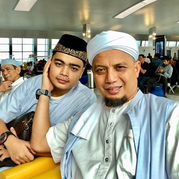 Tulisan Terakhir Ustaz Arifin Ilham Bikin Netizen Menangis