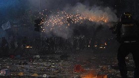 img-title Anggota Tim Medis Aksi 22 Mei Didakwa Melawan Aparat